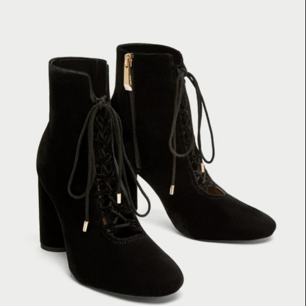Zara Lace Up Boots Size 6